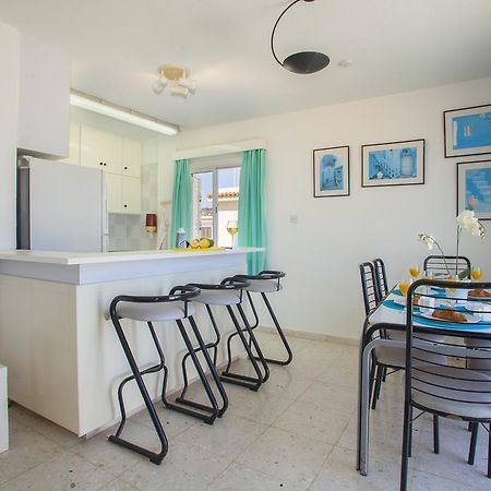 Protaras Holiday Suite Annie エクステリア 写真